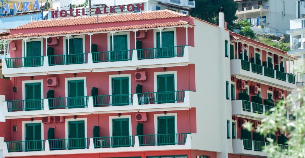 Alkyon Hotel Patitiri Zewnętrze zdjęcie
