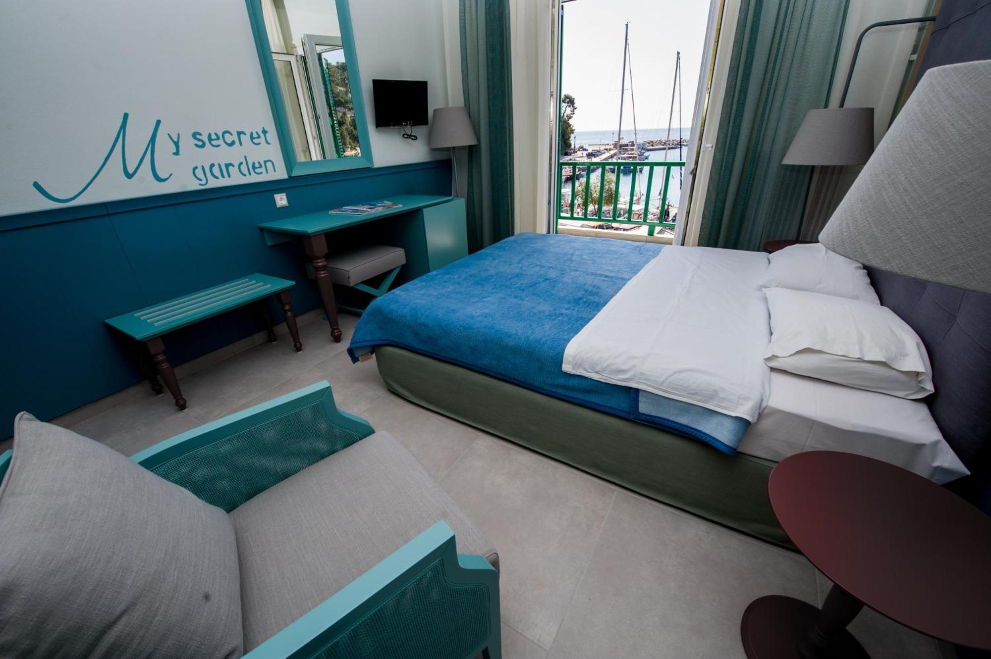 Alkyon Hotel Patitiri Zewnętrze zdjęcie